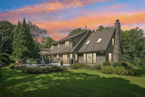 W323S9616 Beulah ROAD, Mukwonago, WI 53149