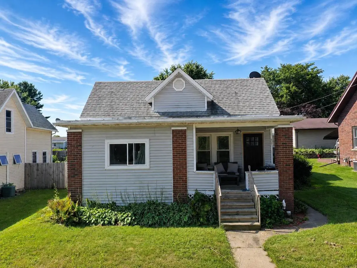 427 South STREET, Cashton, WI 54619 - #1