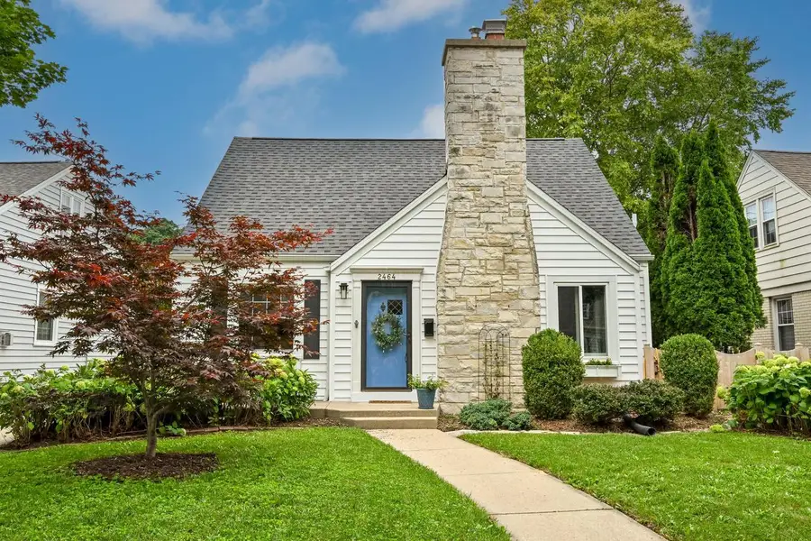 2464 N 82nd STREET, Wauwatosa, WI 53213 - #2
