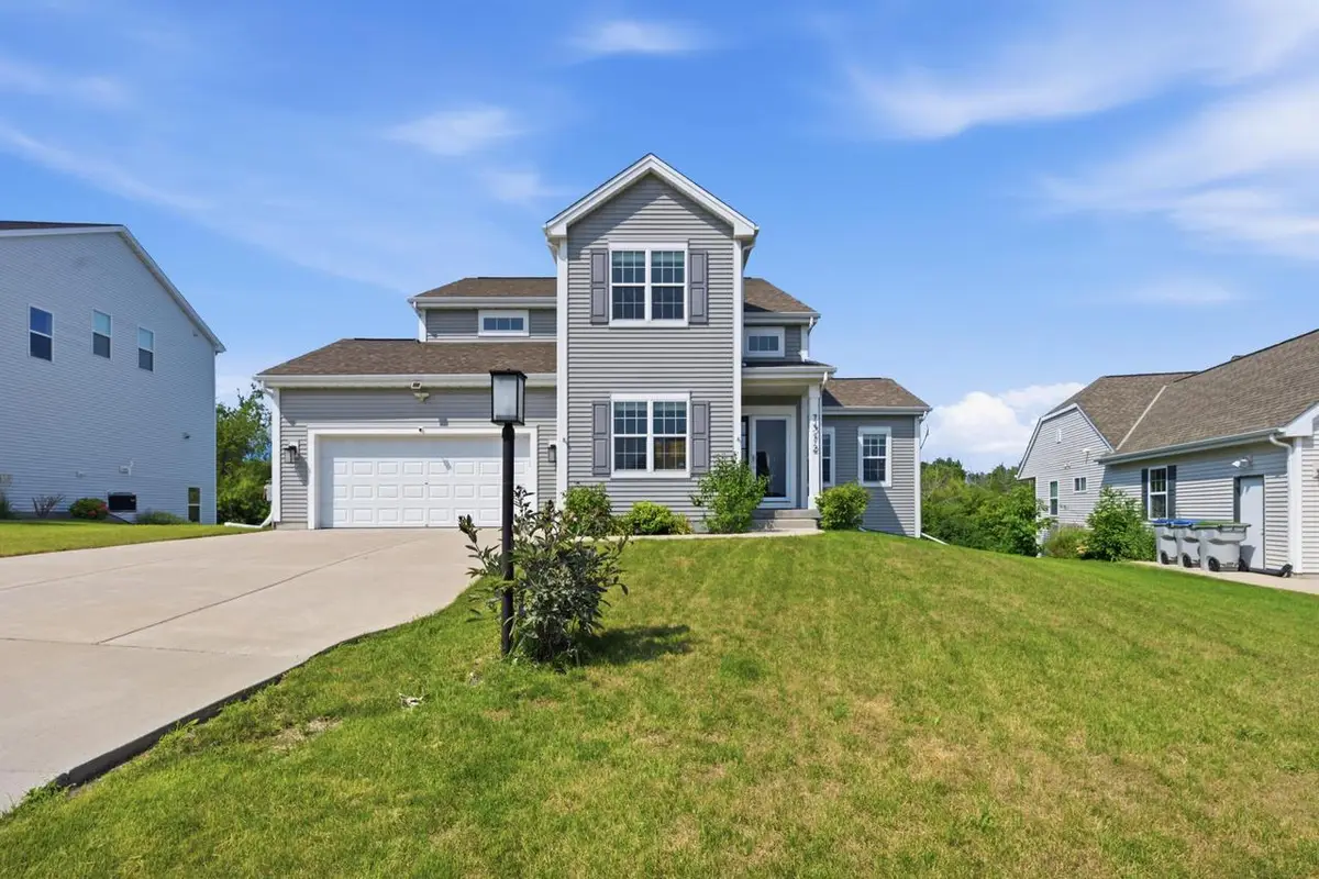 7372 N Cassie AVENUE, Milwaukee, WI 53224 - #1