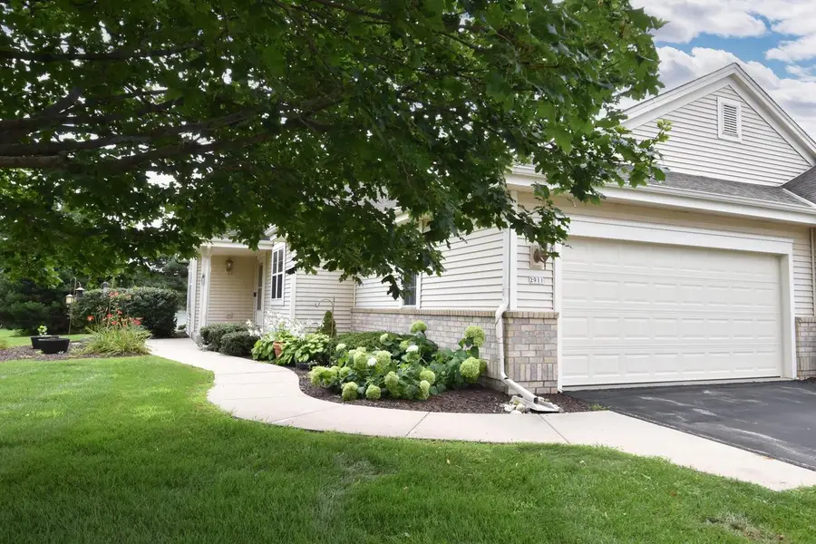 2911 Clear Water LANE, Waukesha, WI 53189 - #3
