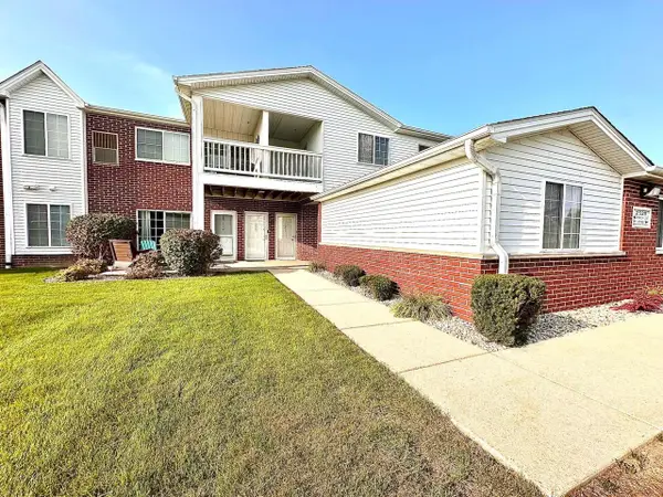 2520 11th PLACE #206, Kenosha, WI 53140