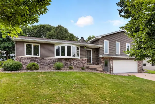 1024 Park Ridge DRIVE, Onalaska, WI 54650