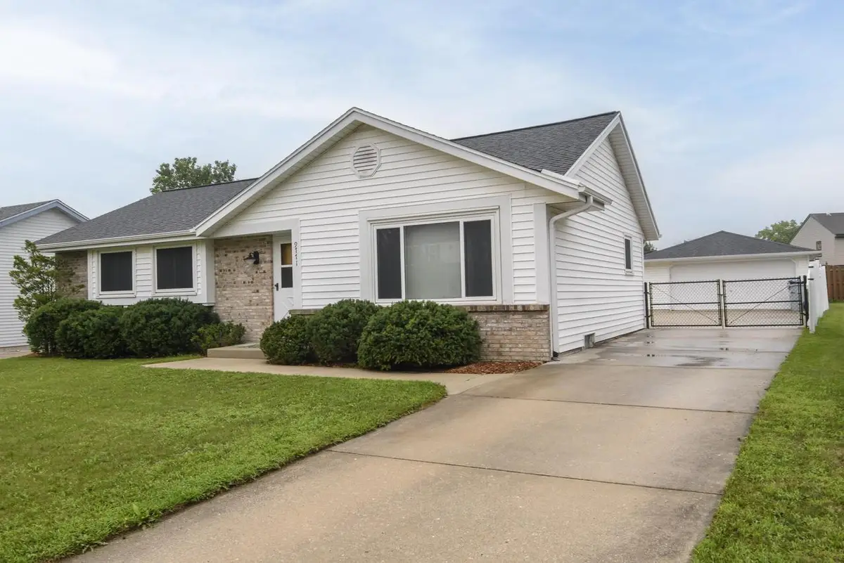 9771 W Darnel AVENUE, Milwaukee, WI 53224 - #1