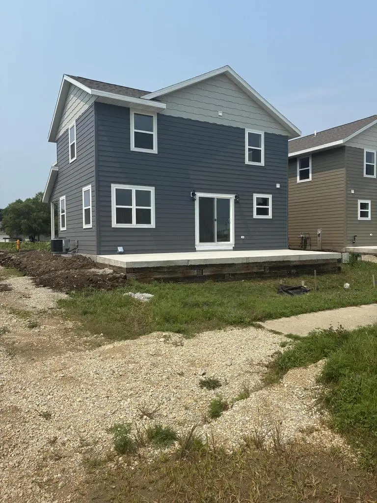 811 Arthur DRIVE, Milton, WI 53563 - #2