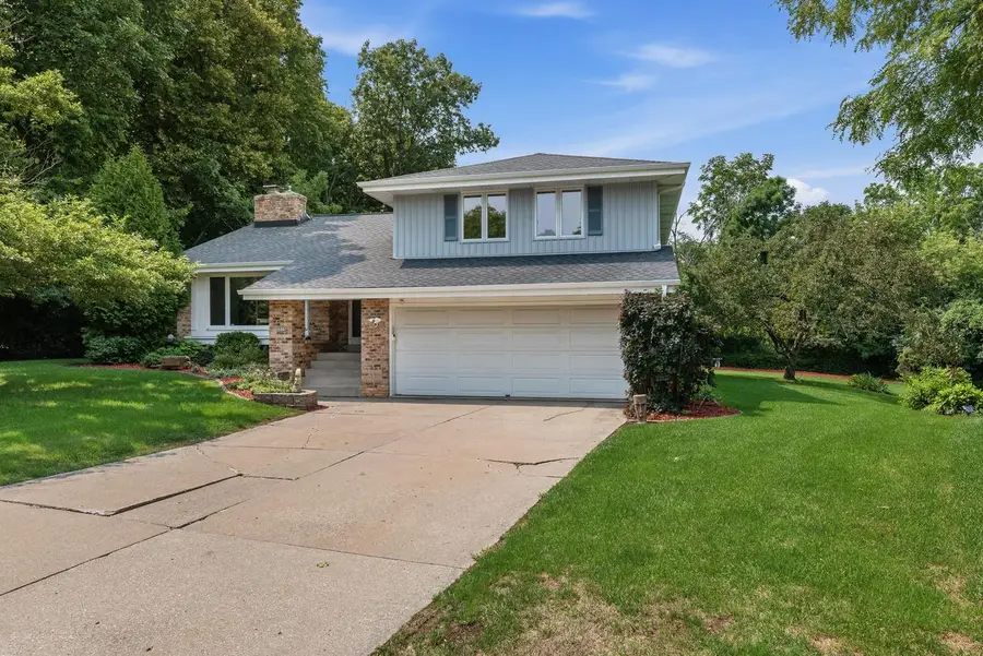 5377 S 48th STREET, Greenfield, WI 53220 - #2