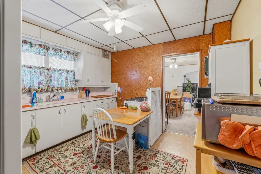 321 Washington COURT, Sheboygan, WI 53081 - #2