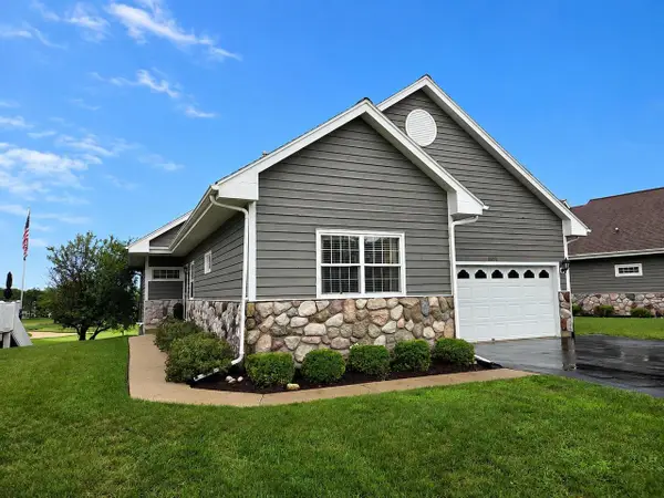 1855 Golfview DRIVE #35-10, Lake Geneva, WI 53147