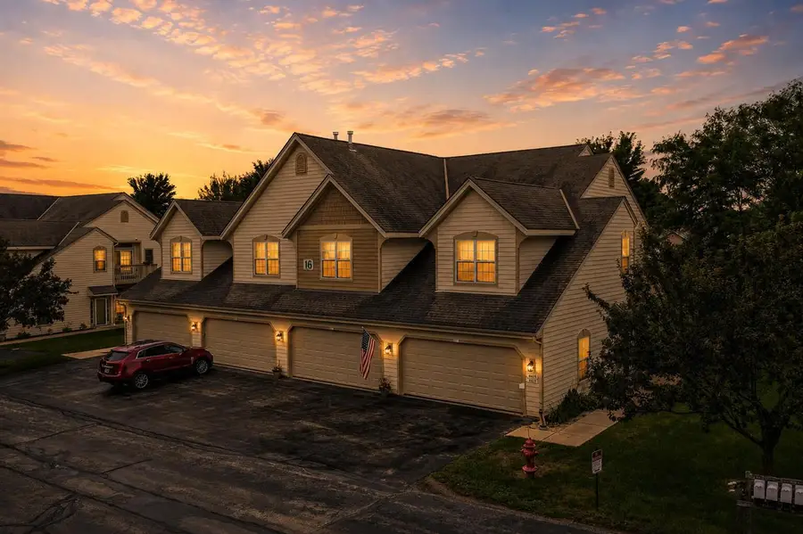 8615 S Stratford ROAD #102-16, Oak Creek, WI 53154 - #2
