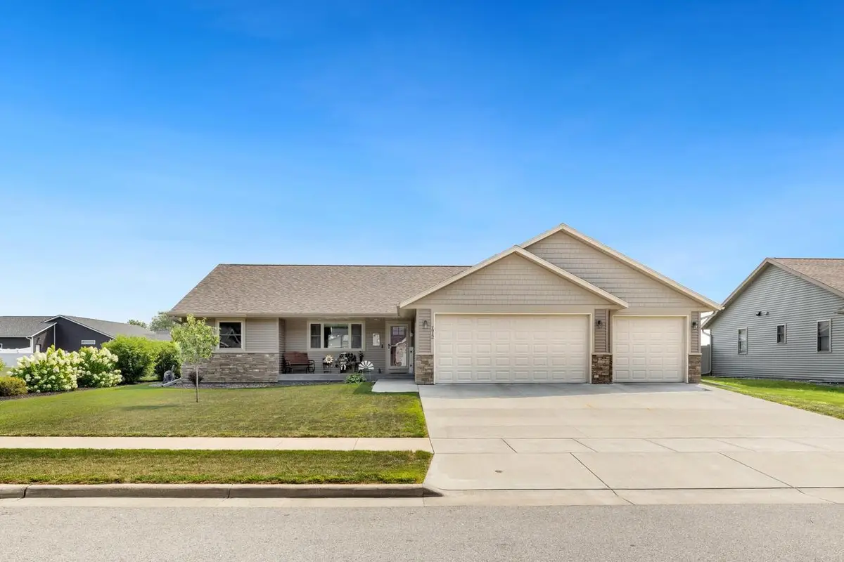 1912 McGilvray WAY, Holmen, WI 54636 - #1
