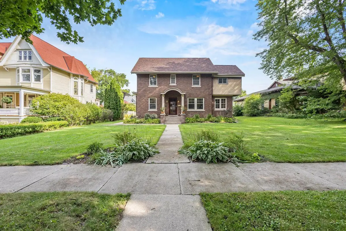 902 Clyman STREET, Watertown, WI 53094 - #1