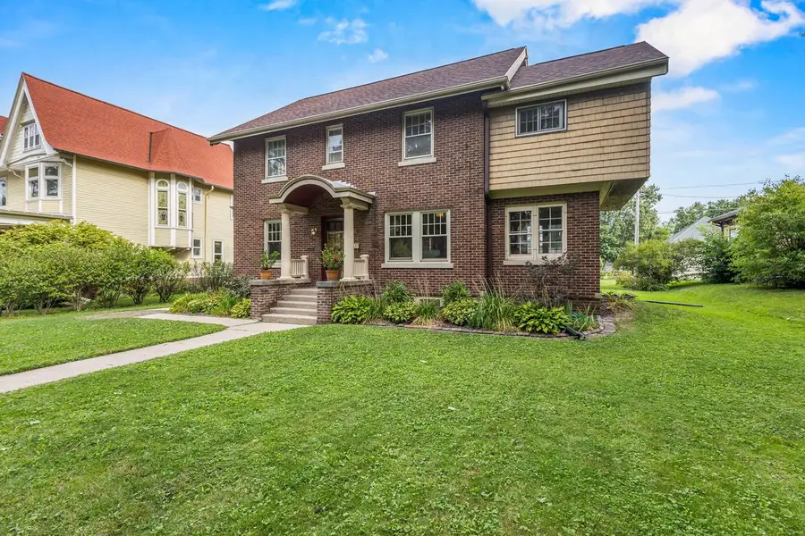 902 Clyman STREET, Watertown, WI 53094 - #2