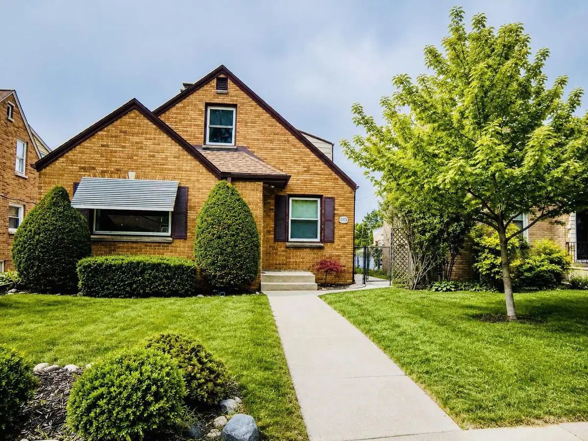 3124 S 40th STREET, Milwaukee, WI 53215 - #1