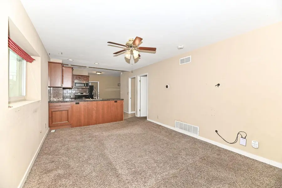 3800 E Pulaski AVENUE, Cudahy, WI 53110 - #3