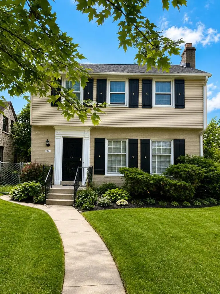 4123 N Montreal STREET, Milwaukee, WI 53216 - #1