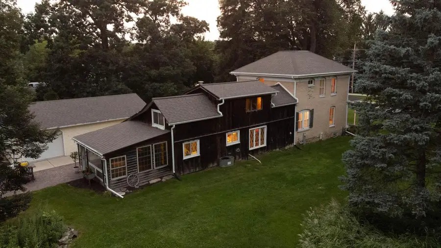 238 W Main STREET, Delafield, WI 53018 - #2