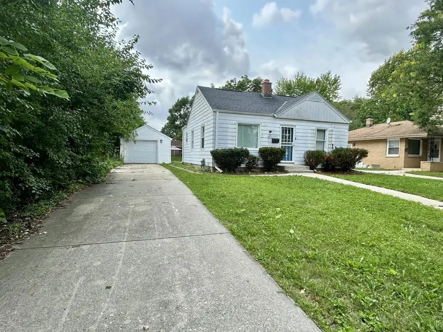 5037 N 74th STREET, Milwaukee, WI 53209 - #3