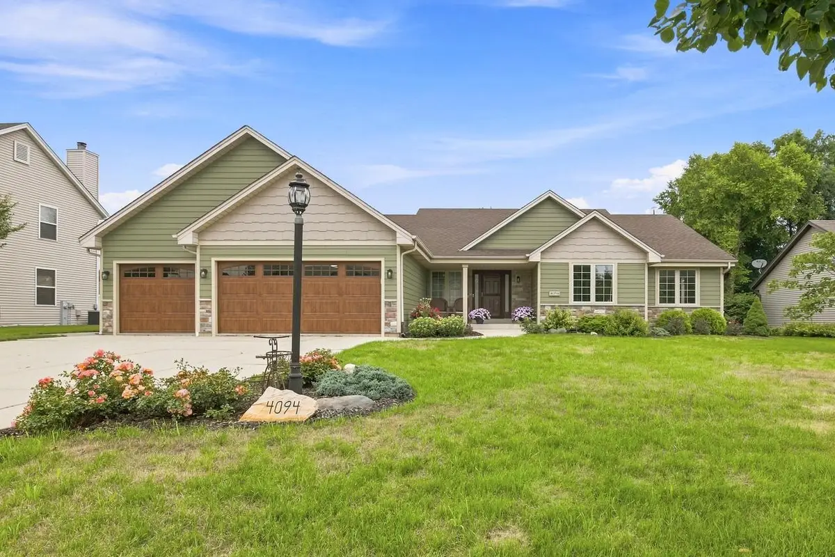 4094 W Whispering Ridge PASS, Franklin, WI 53132 - #1