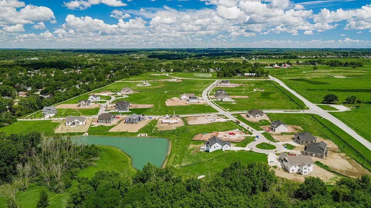 9993 N MIGRATORY LANE #Lt50, Mequon, WI 53097 - #1