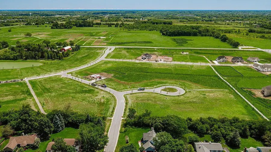 9993 N MIGRATORY LANE #Lt50, Mequon, WI 53097 - #2