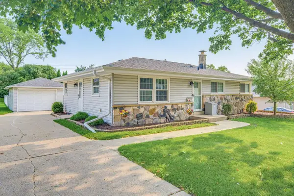 6619 Manchester DRIVE, Greendale, WI 53129