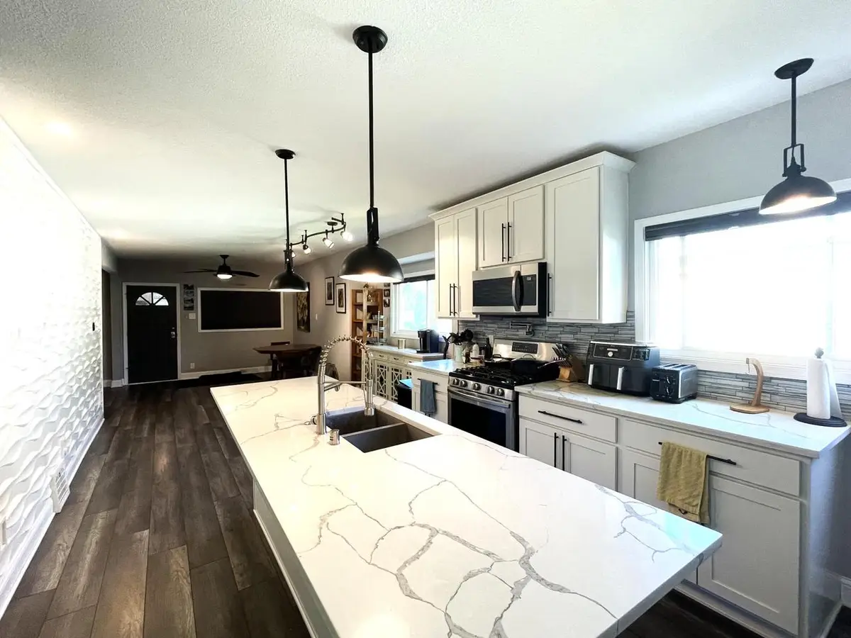 1301 E Seeley STREET, Milwaukee, WI 53207 - #1