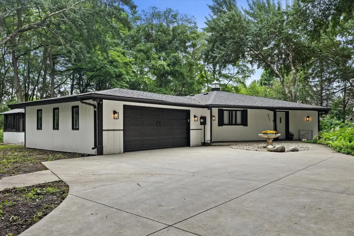 9711 8th AVENUE, Pleasant Prairie, WI 53158 - #1