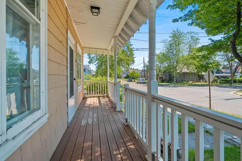 1203 Jackson STREET, Marinette, WI 54143 - #3
