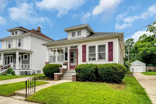 704 Belmont AVENUE, Racine, WI 53405