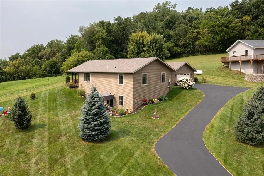425 Fox Hollow DRIVE, Stoddard, WI 54658 - #3