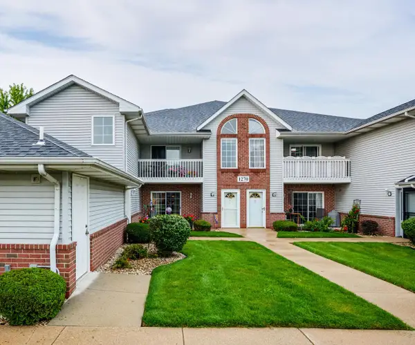 1270 Village Centre DRIVE #1, Kenosha, WI 53144