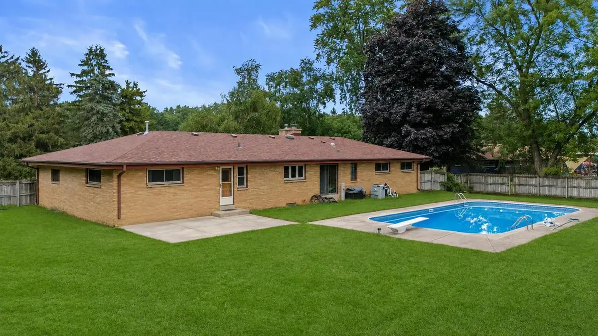 N56W15799 Bette DRIVE, Menomonee Falls, WI 53051 - #1