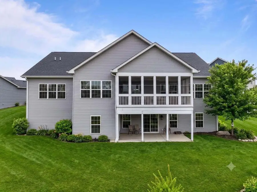 1740 Cobblestone COURT, Lake Geneva, WI 53147 - #3