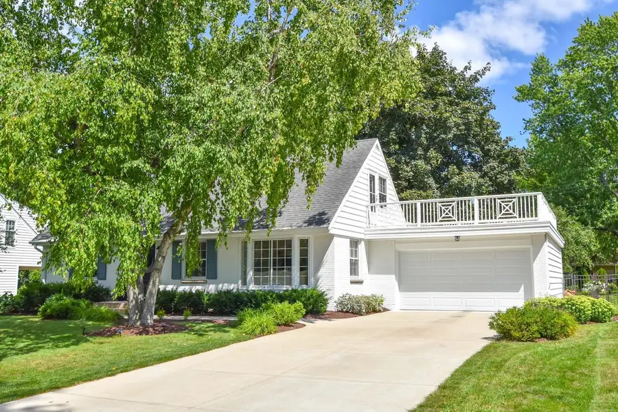 7530 N Fairchild ROAD, Fox Point, WI 53217 - #3