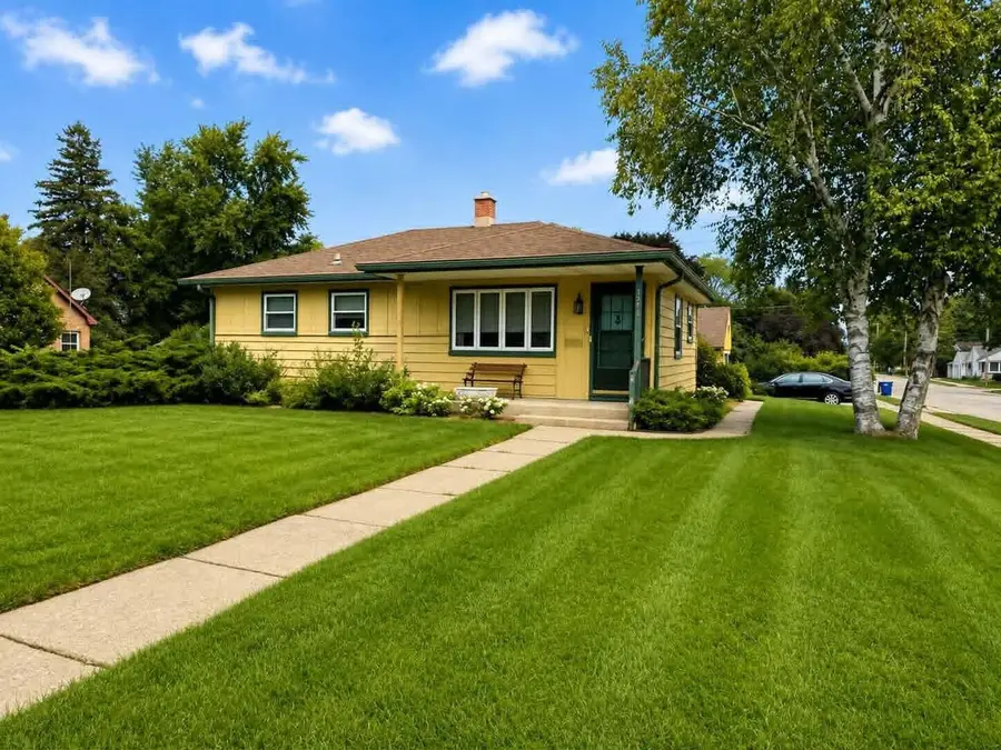 1058 7th AVENUE, Grafton, WI 53024 - #2