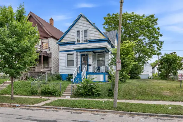 2848 N 19th STREET, Milwaukee, WI 53206