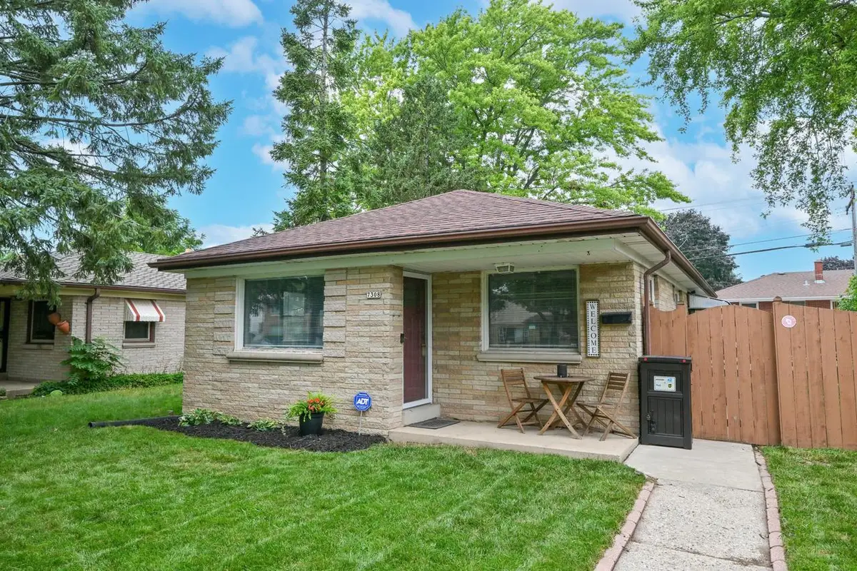7308 W Congress STREET, Milwaukee, WI 53218 - #1