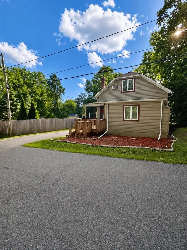 N3217 Mistle ROAD, Lake Geneva, WI 53147