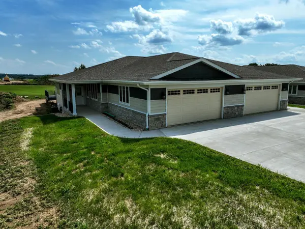 728 E Reinel Street, Jefferson, WI 53549