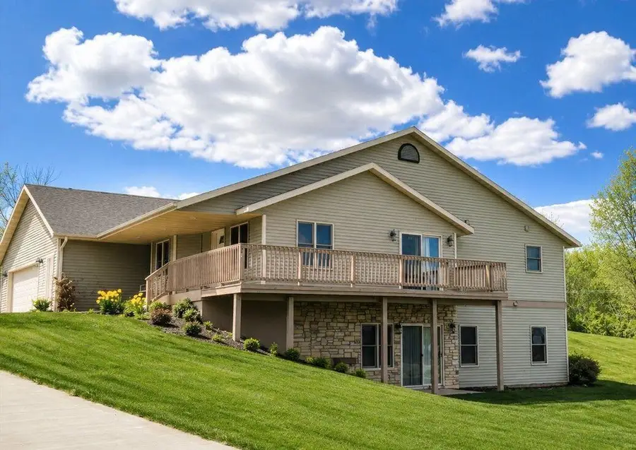 W3875 Harvey LANE, Mindoro, WI 54644 - #2