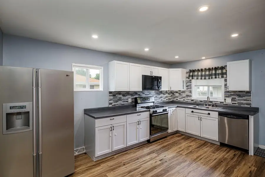 6806 Brian DRIVE, Racine, WI 53402 - #2