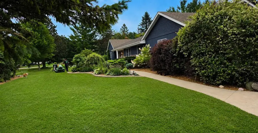 3395 Overlook COURT, West Bend, WI 53095 - #3