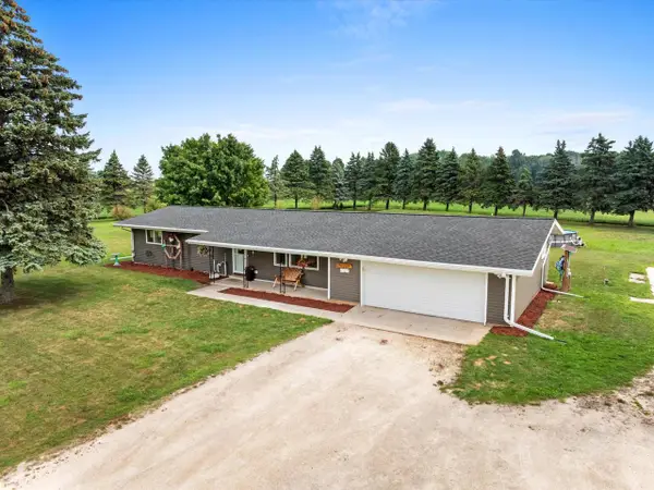 12215 Novy ROAD, Whitelaw, WI 54247