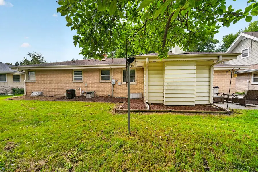 10216 W Burleigh STREET, Wauwatosa, WI 53222 - #3