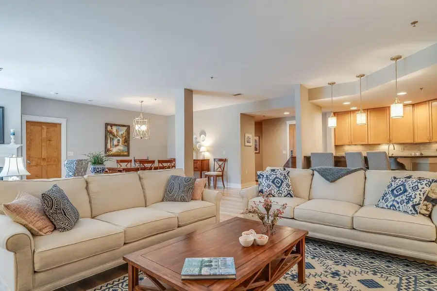 13130 Watertown Plank ROAD #101, Elm Grove, WI 53122 - #3