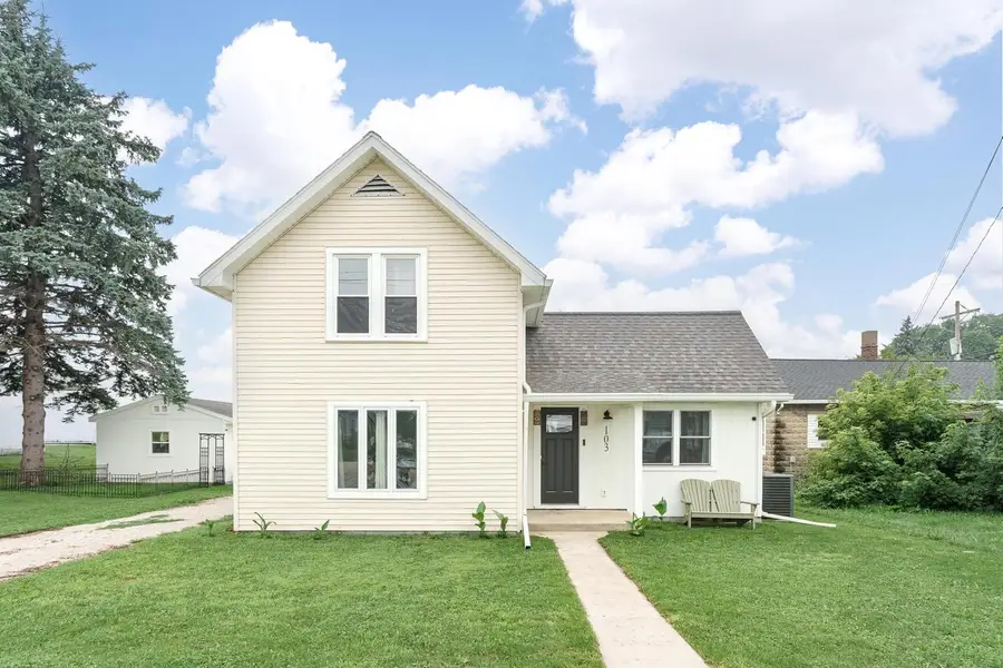 103 S Madison STREET, Friesland, WI 53935 - #2