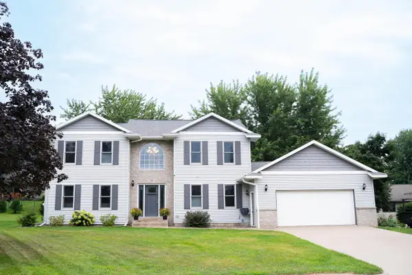 706 Liberty LANE, Holmen, WI 54636