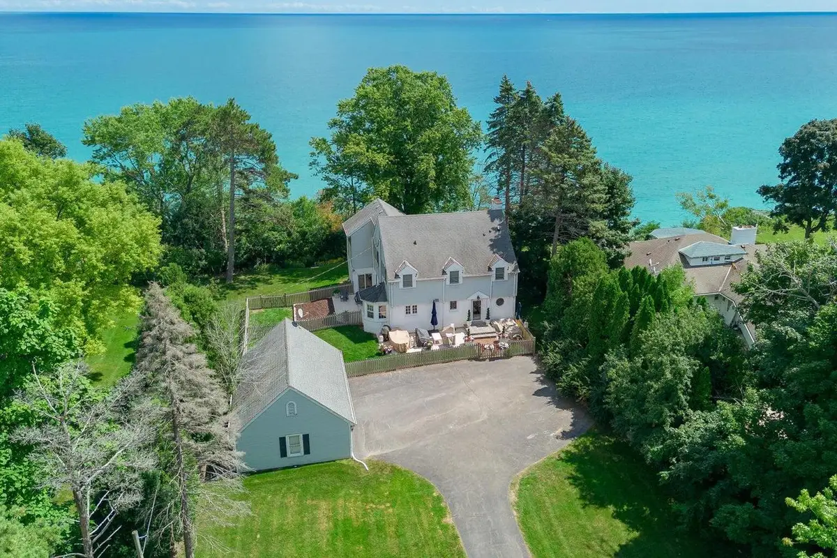 12504 N Lake Shore DRIVE, Mequon, WI 53092 - #1