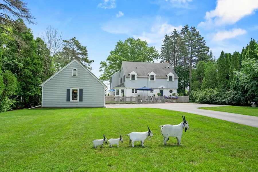 12504 N Lake Shore DRIVE, Mequon, WI 53092 - #2