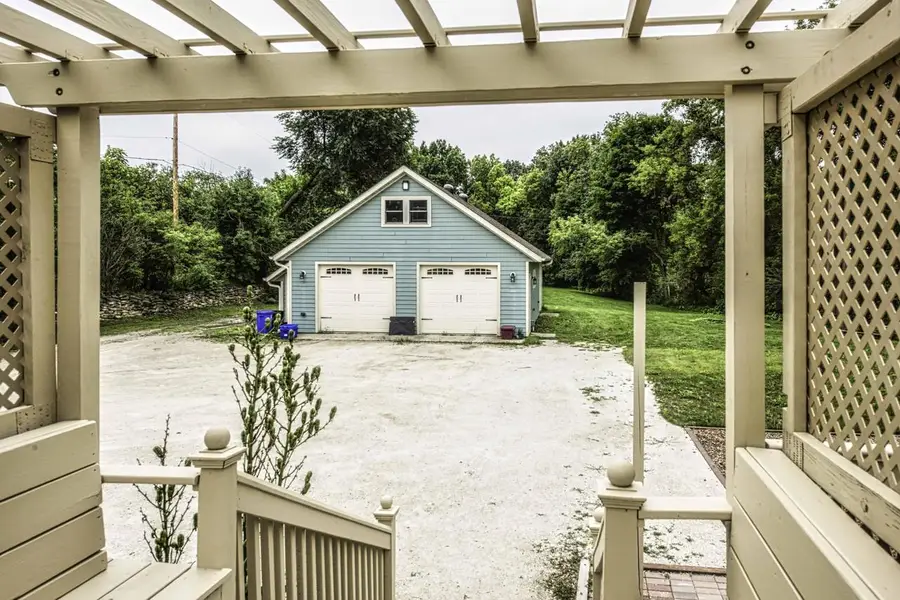 N14W28039 Silvernail ROAD, Pewaukee, WI 53072 - #3